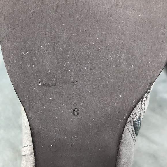 Diba Slouchy Gray Suede Heeled Booties Size 6 New - Picture 6 of 11